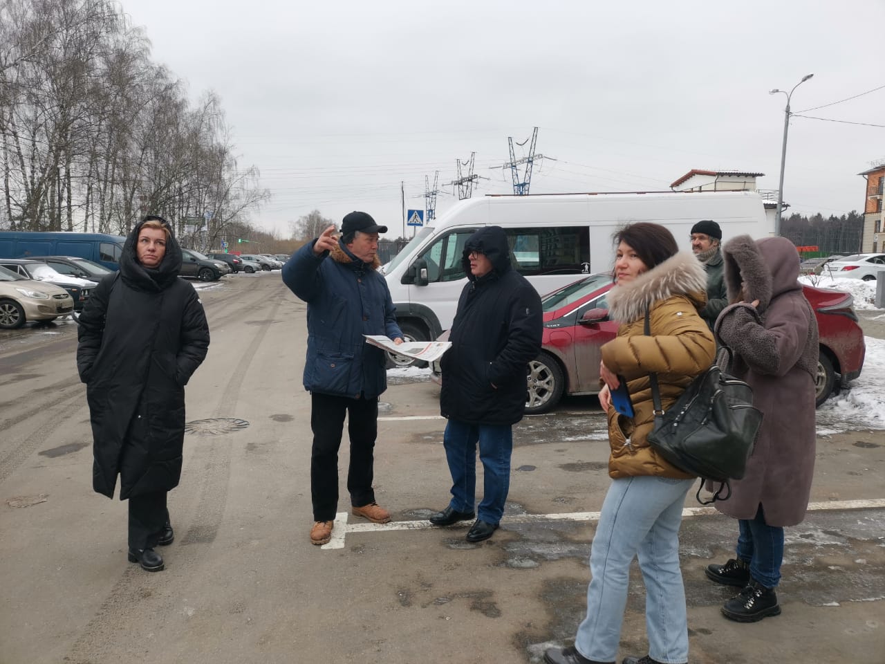 Руководитель фракции КПРФ в Мособлдуме Александр Наумов осмотрел участки строительства дублера МКАД в Видном