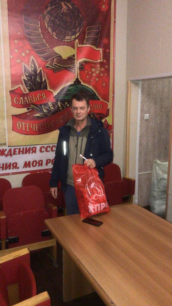 Акция #СВОИХНЕБРОСАЕМ продолжается!