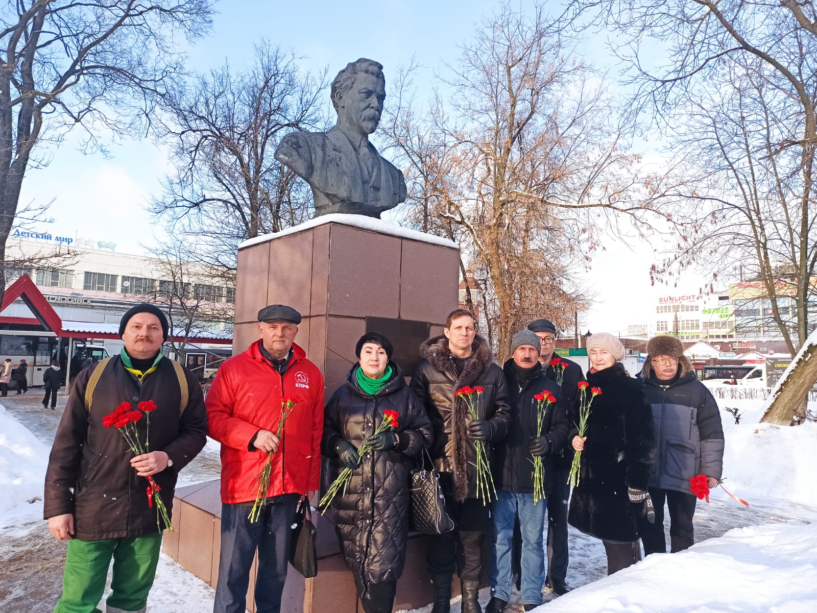 Цветы Виктору Павловичу Ногину
