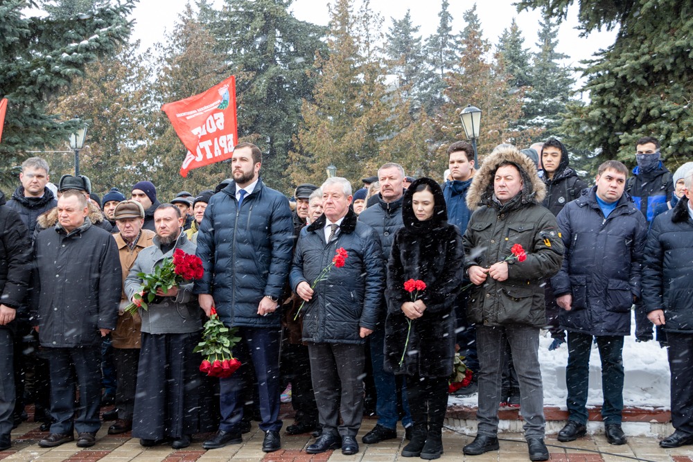 Чеховские коммунисты приняли участие в митинге посвященном 34-й годовщине вывода Советских войск из Афганистана