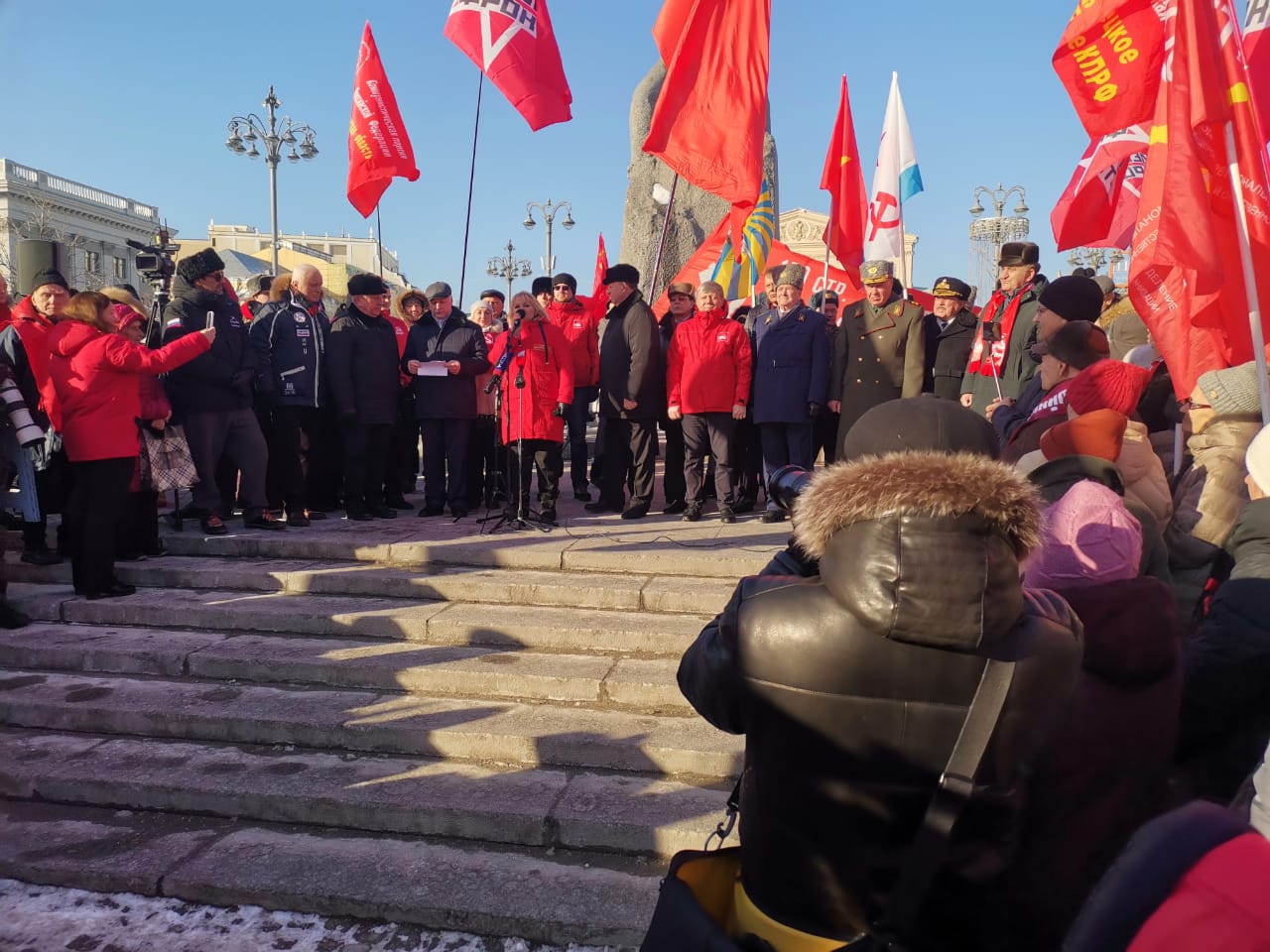 «Все для фронта, все для Победы!»
