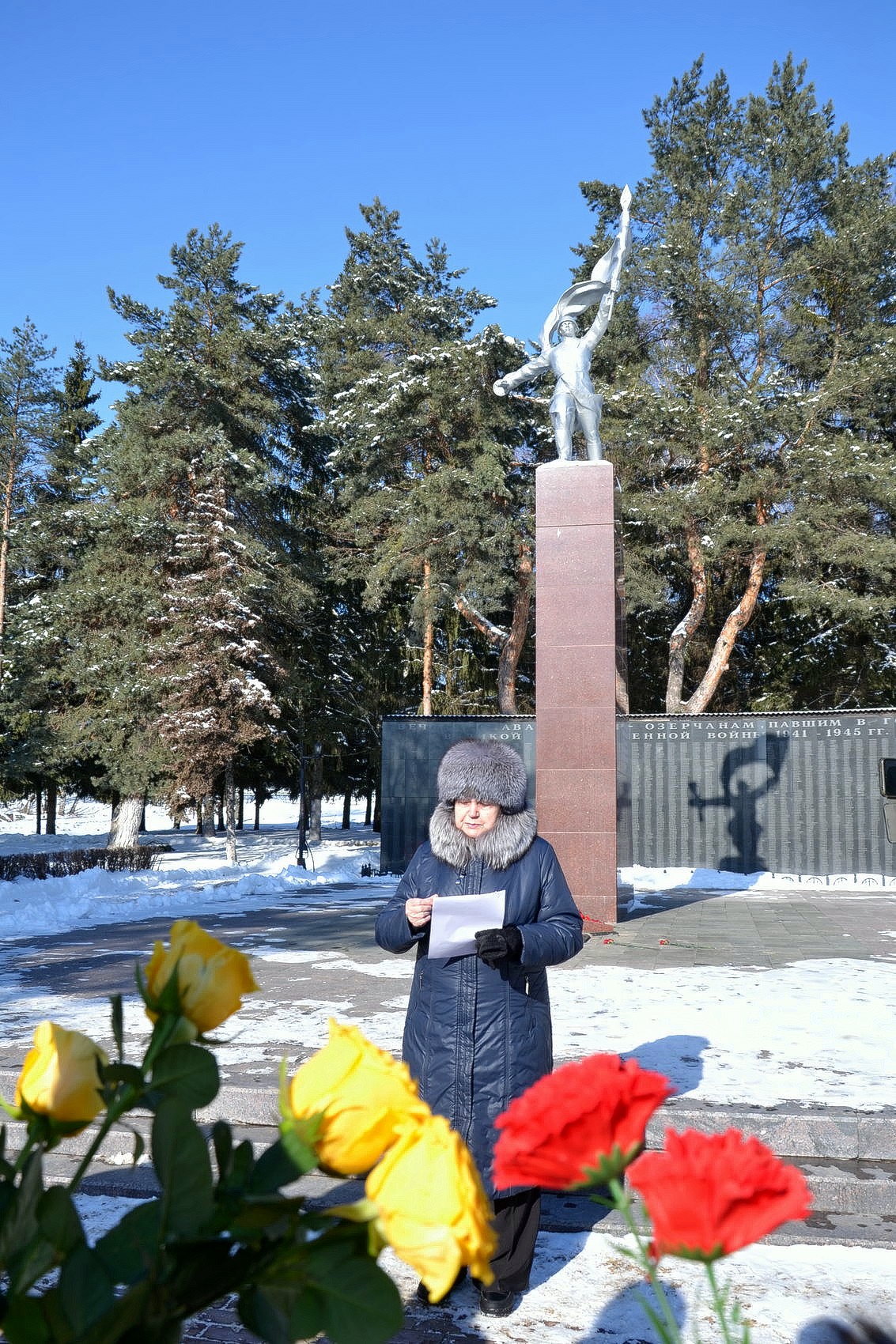 Озёрские коммунисты отметили 105-ю годовщину образования Рабоче-Крестьянской Красной Армии и Военно-Морского Флота