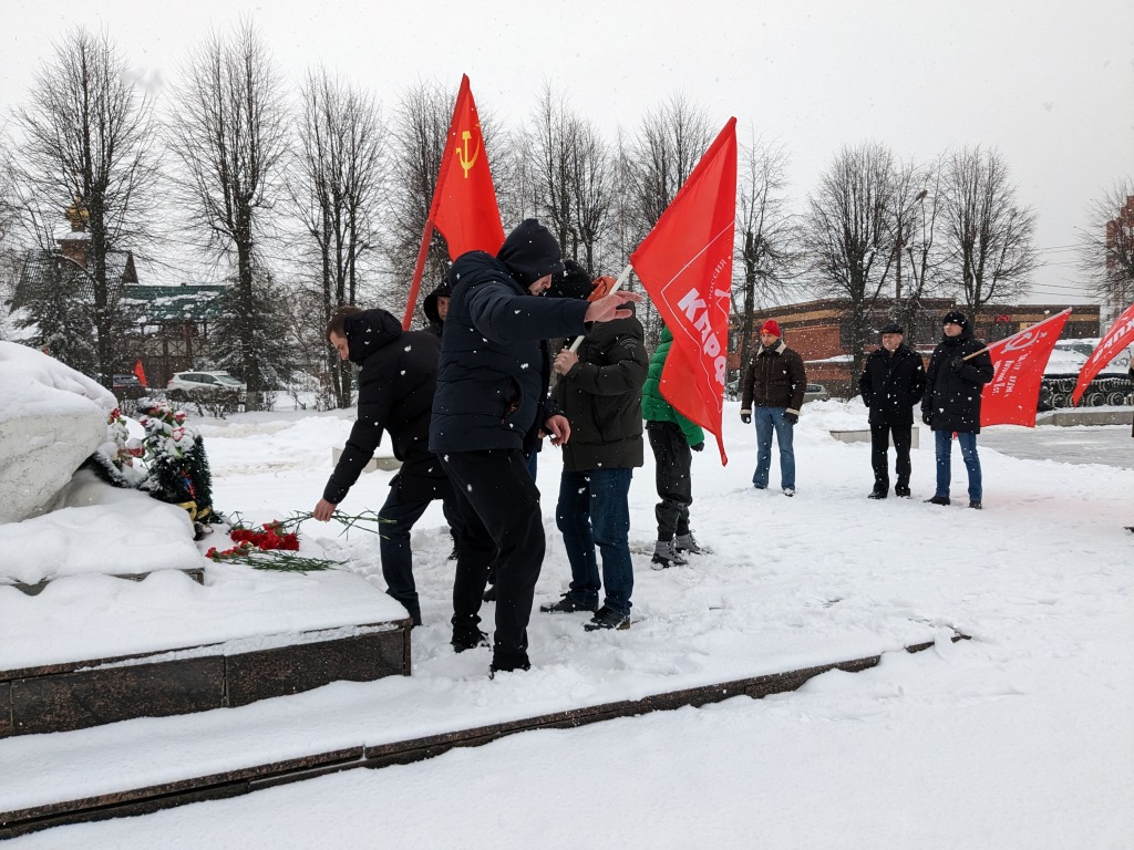 Автопробег Пушкинского ГК КПРФ к Дню Защитника Отечества