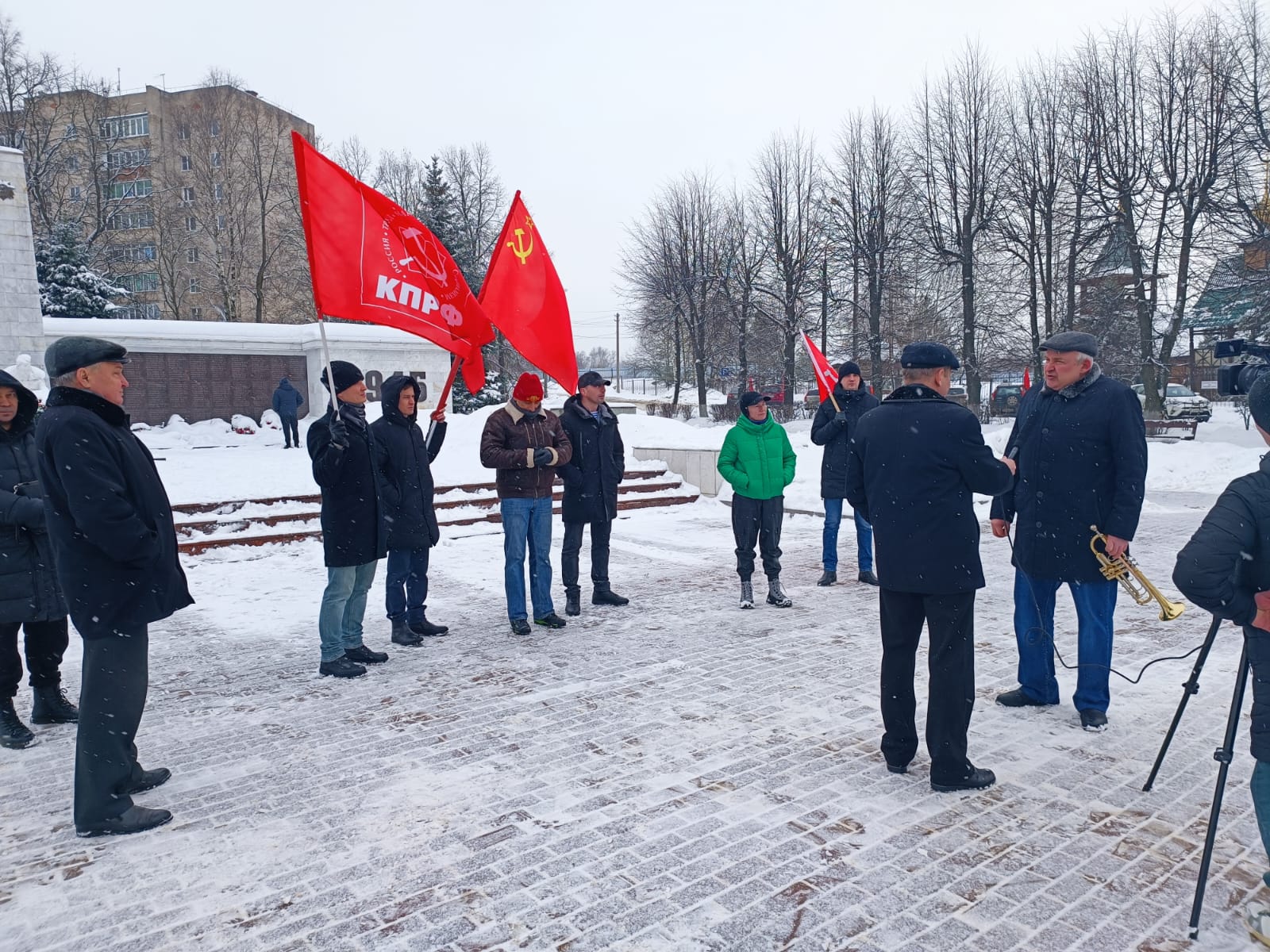 Автопробег Пушкинского ГК КПРФ к Дню Защитника Отечества