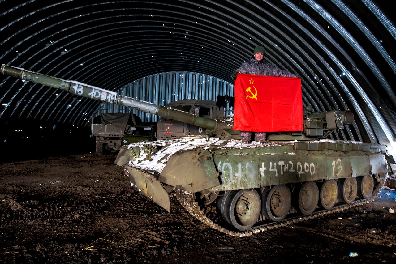 СВОих не бросаем