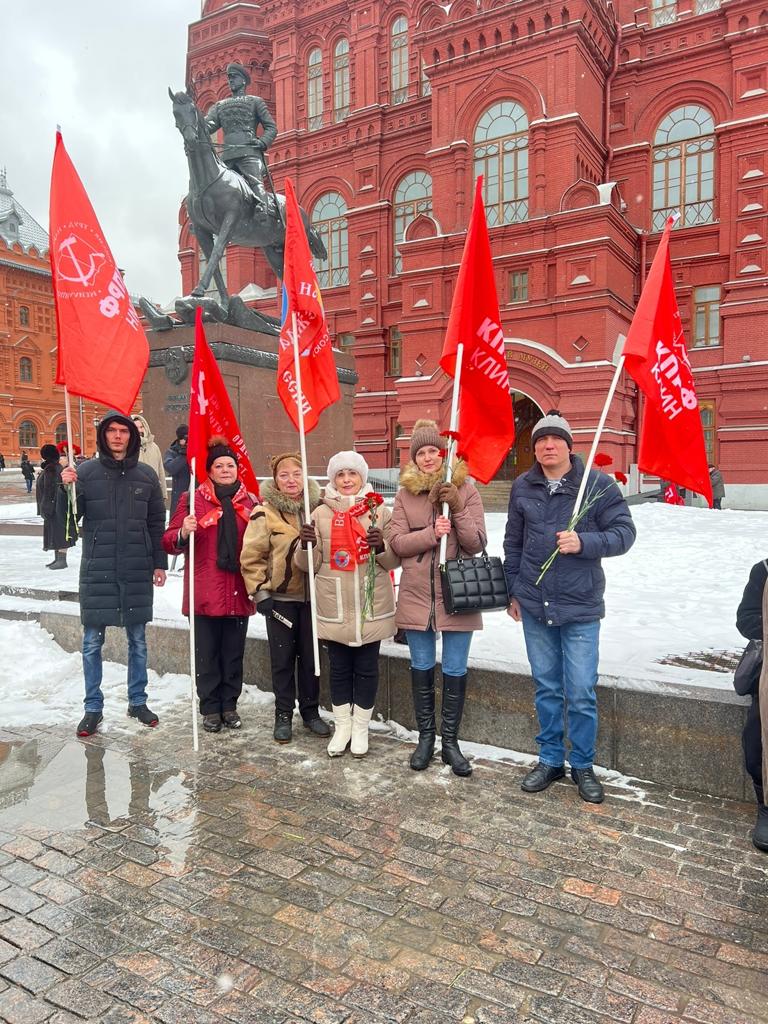 Клинские коммунисты: Имя Сталин в наших сердцах!