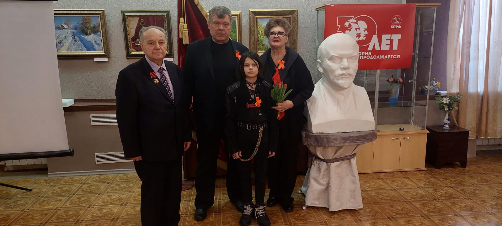Олег Емельянов: Раменские коммунисты делу Ленина верны!