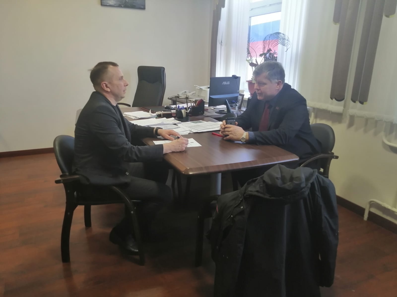 Депутат-коммунист Олег Емельянов провел рабочую встречу с заместителем Главы Раменского г.о.