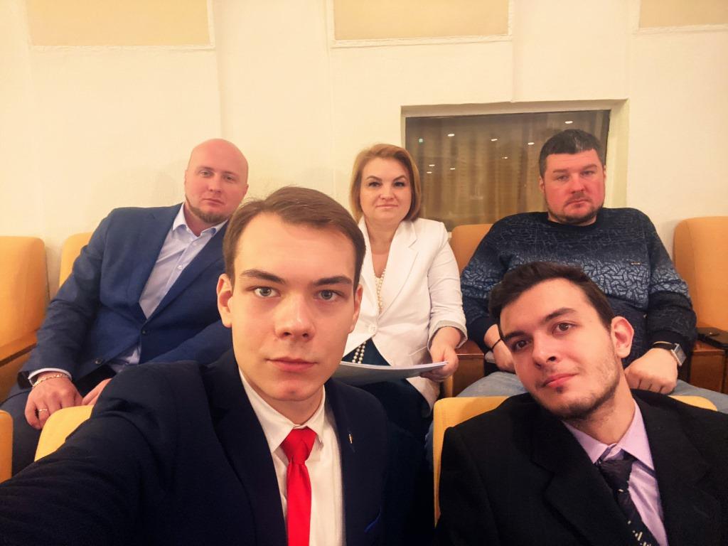 Необходимо радикальное изменение нынешней экономической модели. Необходима национализация, мобилизация и новая индустриализация!
