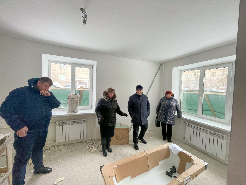 Депутат Мособлдумы Марк Черемисов провел очередной мониторинг капитального ремонта МКД в Ногинске
