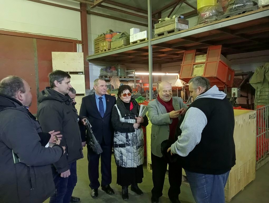 Страна должна знать своих героев сельского хозяйства и труда