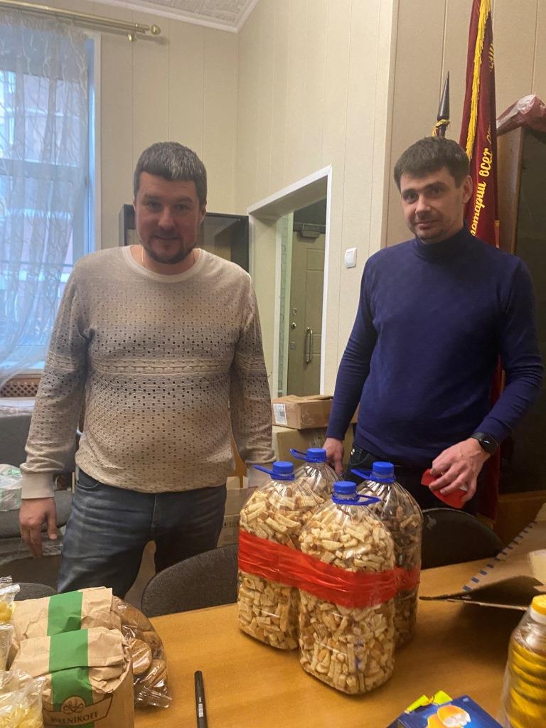 Королёвские коммунисты подготовили гуманитарную помощь для отправки на Донбасс!