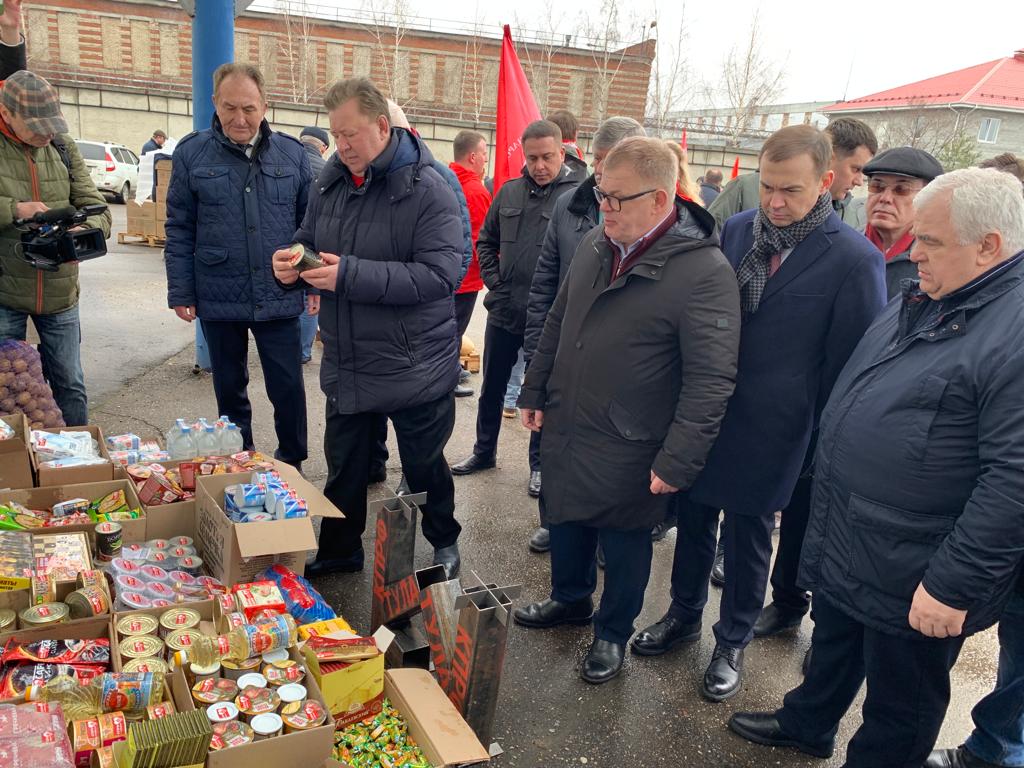 КПРФ отправила на Донбасс 107-й гуманитарный конвой