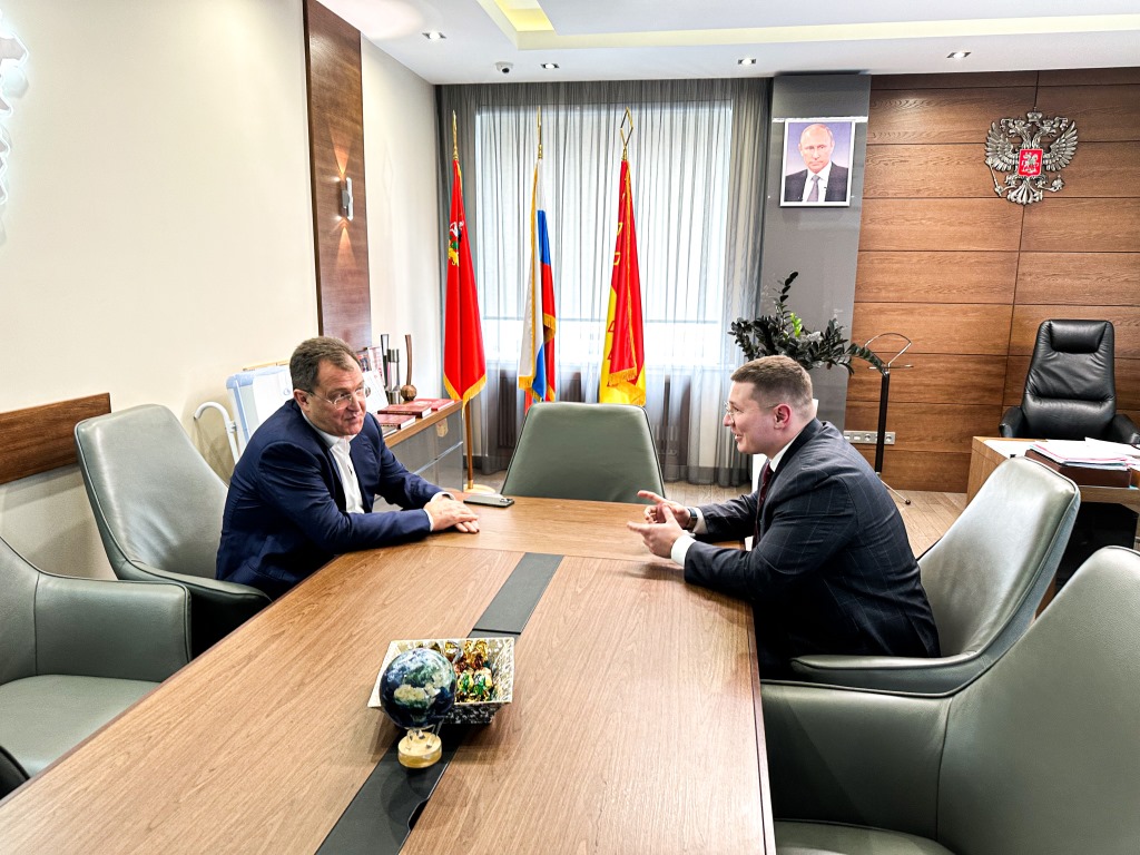 Депутат Мособлдумы от КПРФ Марк Черемисов провел встречу с главой Богородского г.о. Игорем Сухиным