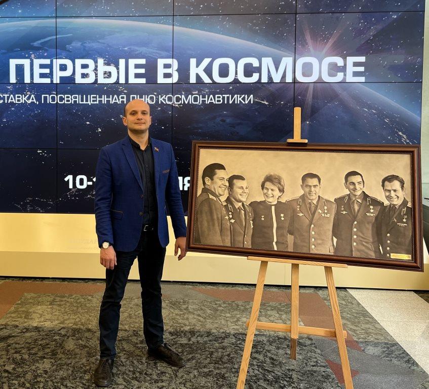 12 апреля - День космонавтики