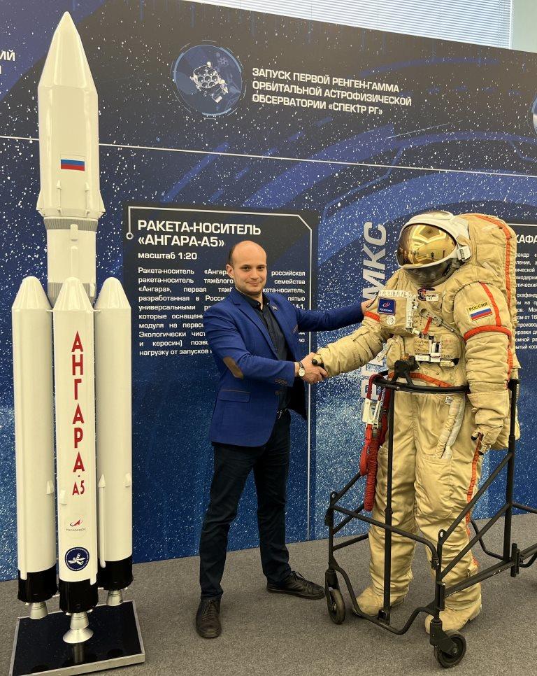 12 апреля - День космонавтики