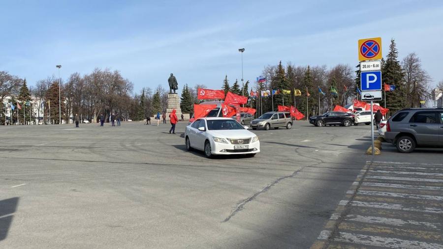 Ульяновская область. В.И. Кашин принял участие в отправке гуманитарного конвоя