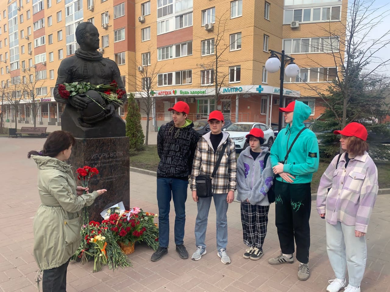 Жуковские комсомольцы отметили День космонавтики