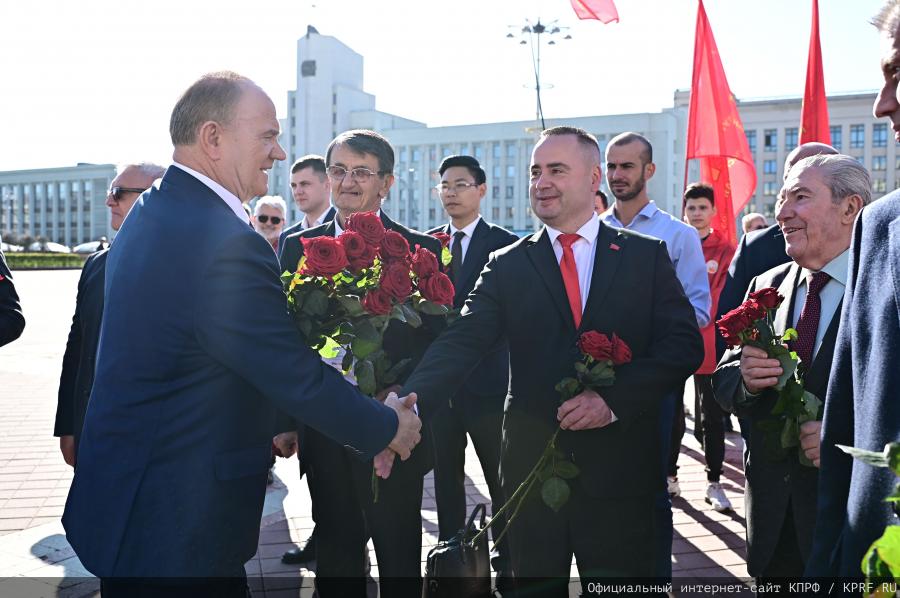 Оградить человечество от фашизма!