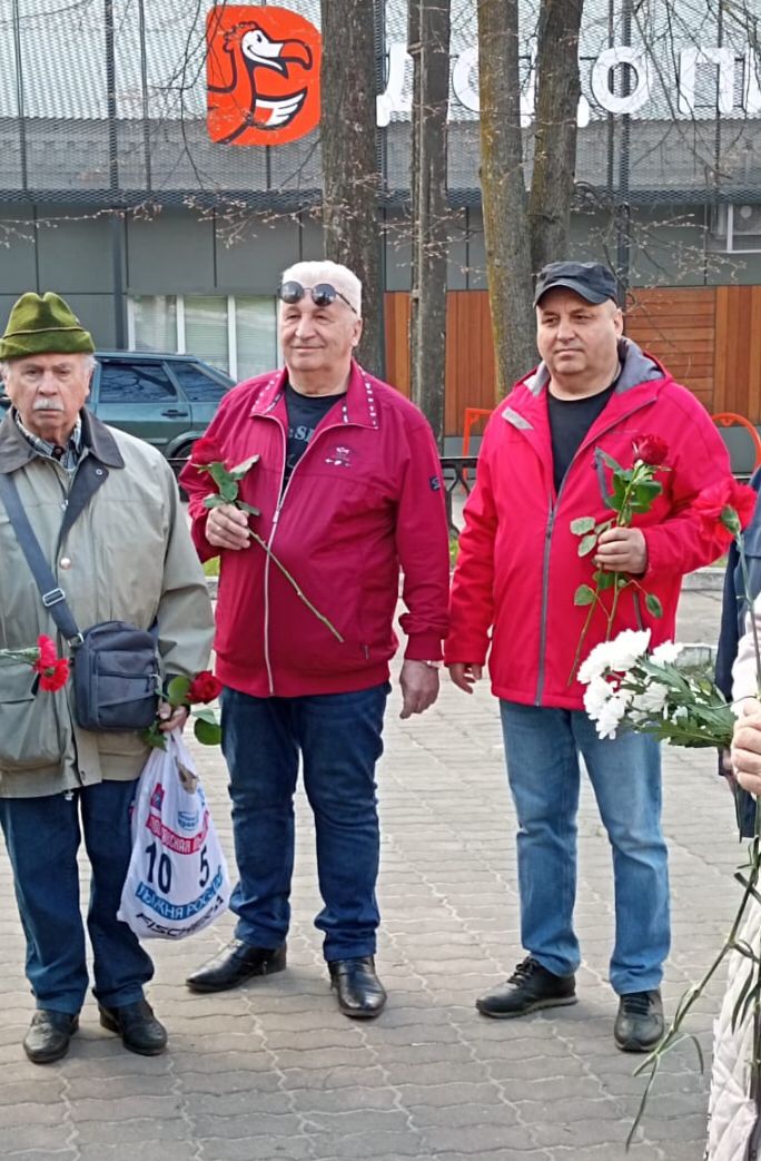 Коммунисты г.о. Чехов почтили память В. И. Ленина