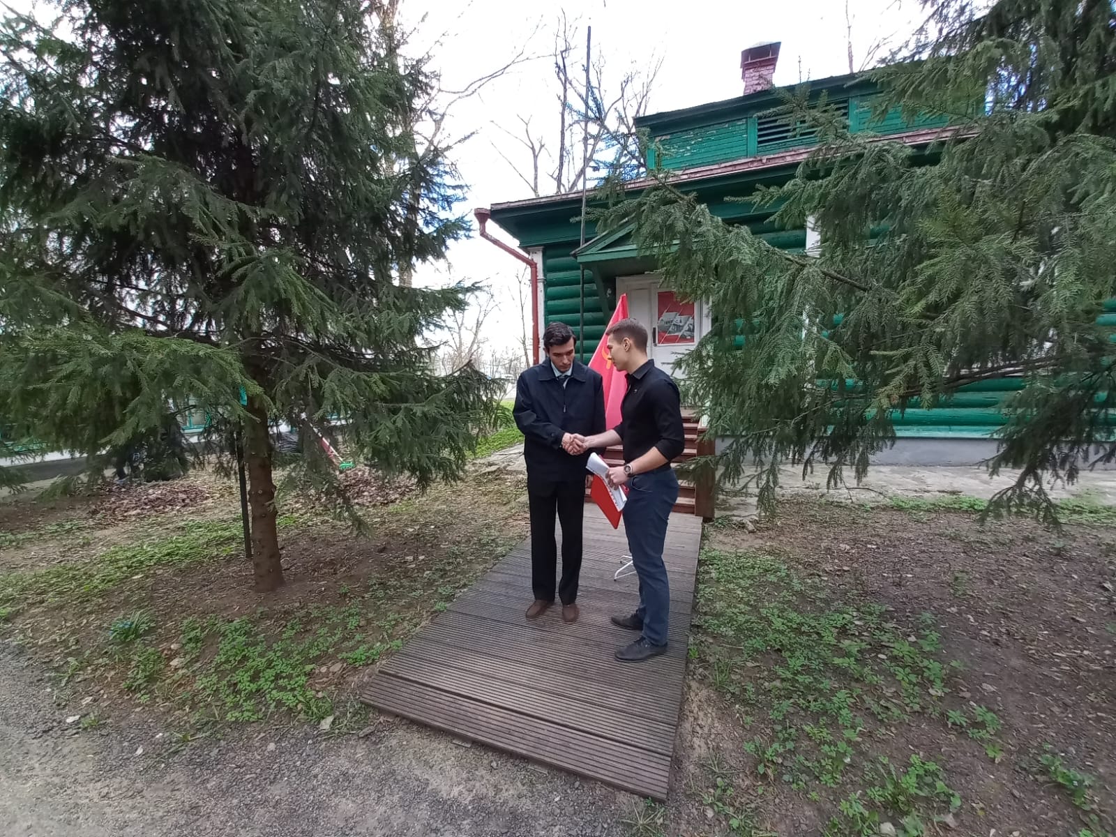 В Королёве отметили день рождения Ленина субботником
