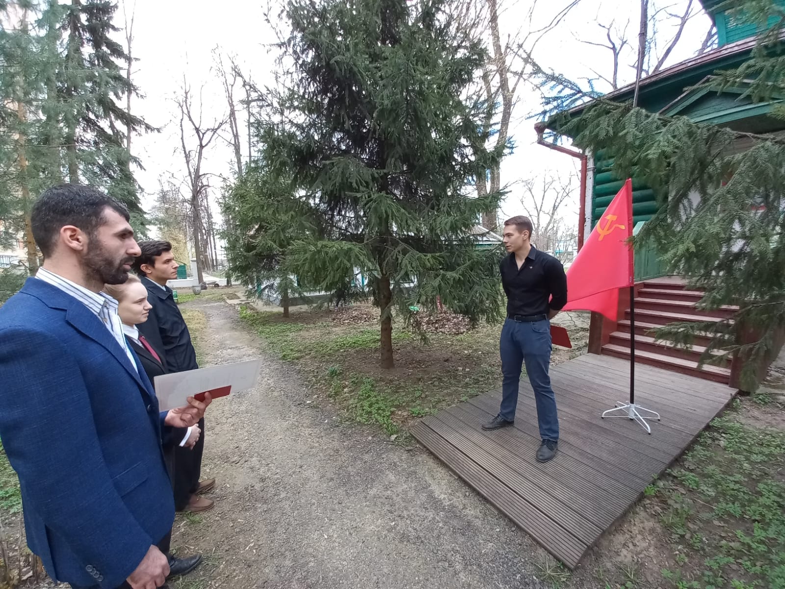 В Королёве отметили день рождения Ленина субботником