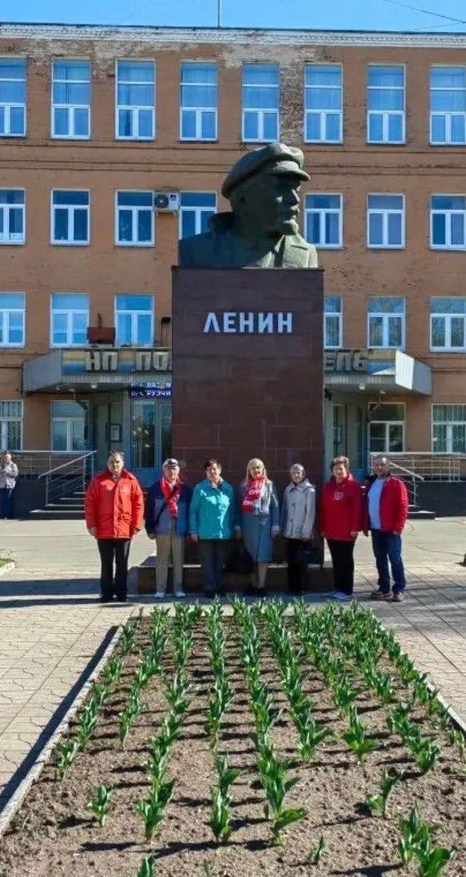 Подольские коммунисты почтили память В.И. Ленина