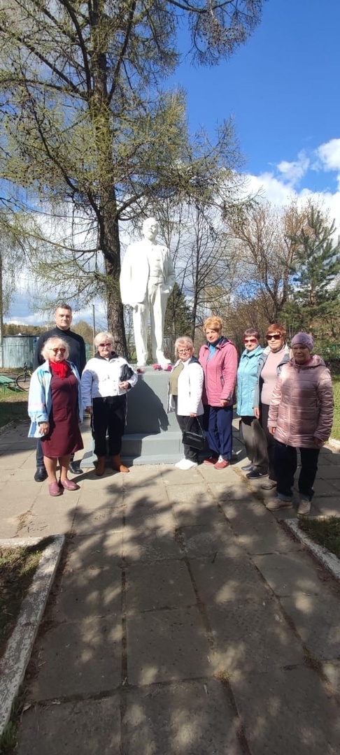 День рождения В.И. Ленина коммунисты, комсомольцы и пионеры отметили в городских округах Щёлково и Лосино-Петровский