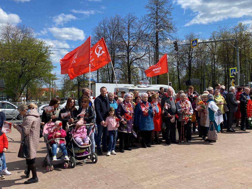 С огнем в сердцах, со слезами на глазах! День Великой Победы над фашизмом!
