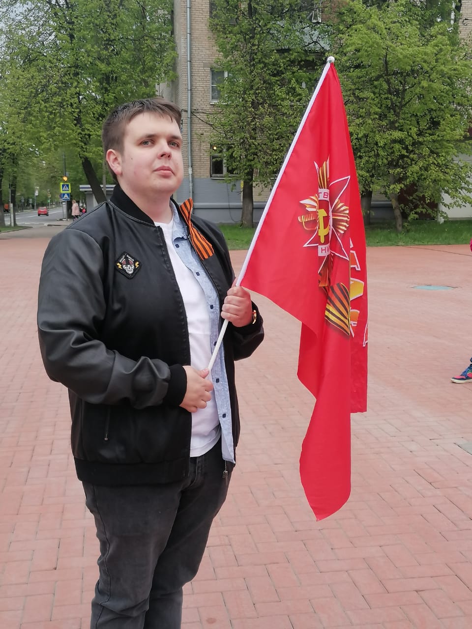 Коммунисты и комсомольцы Балашихи встретили участников автопробега «Наша Великая Родина»