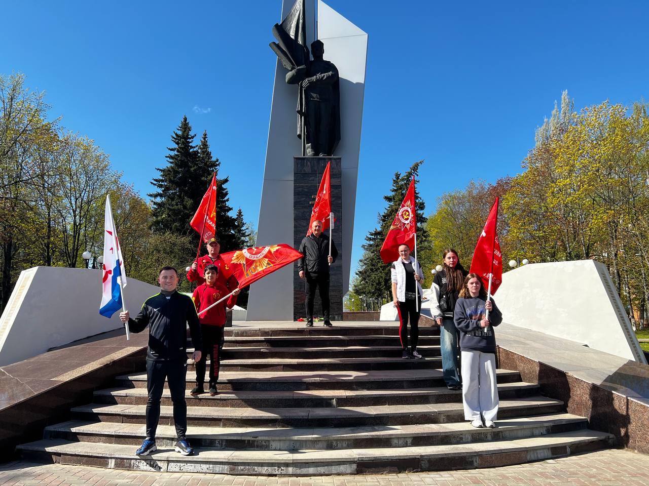 Коммунисты Фрязино, очередной раз приняли участие в торжественном забеге