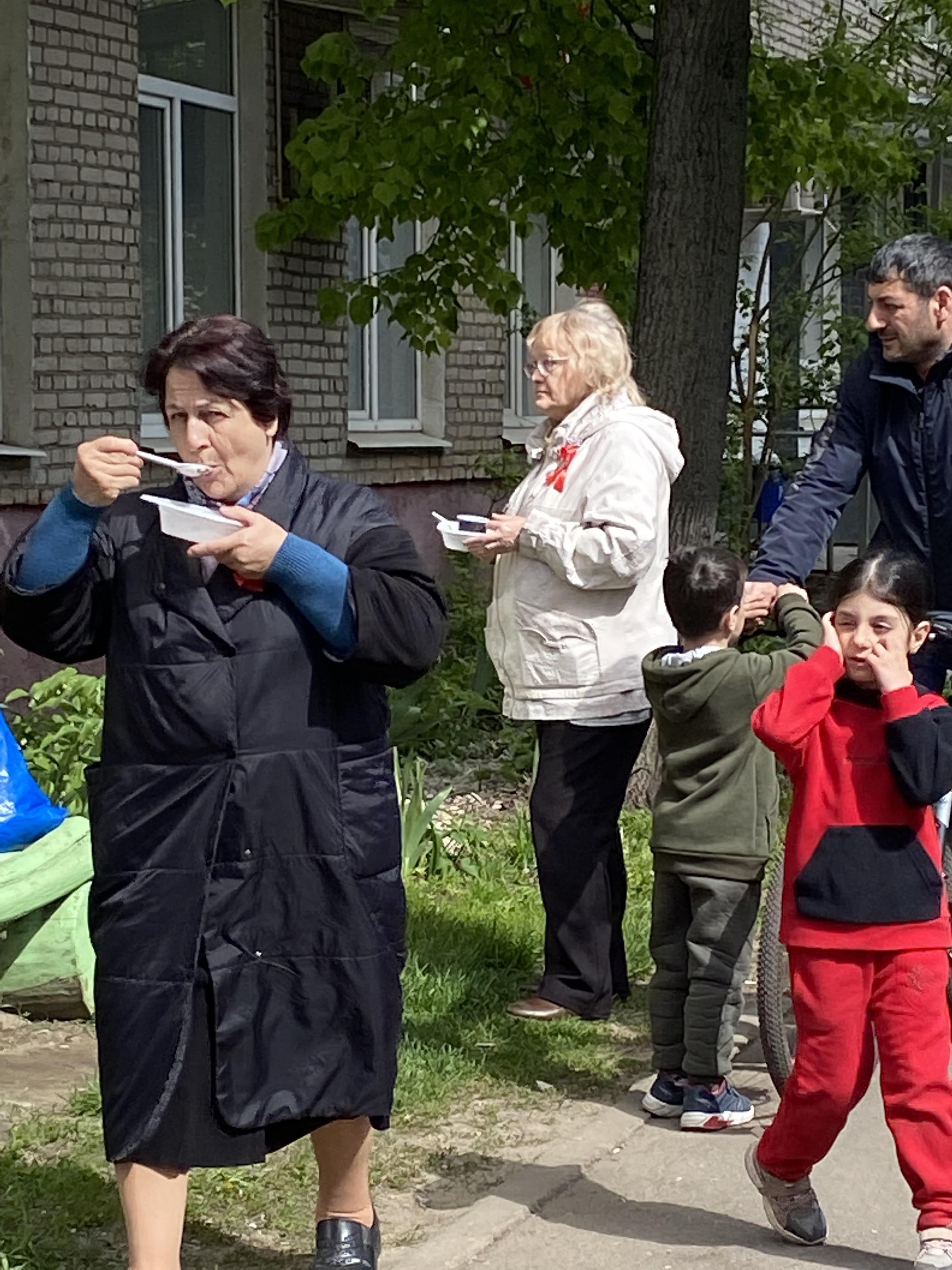 «Королёвские коммунисты организовали полевую кухню в День Победы!»