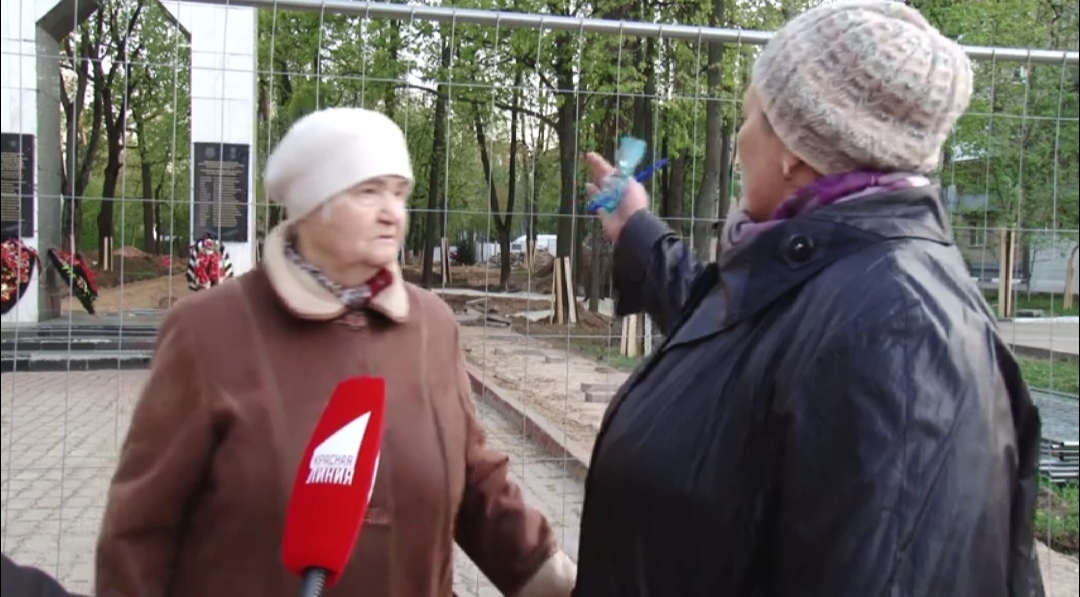Скверный конфликт под окнами администрации