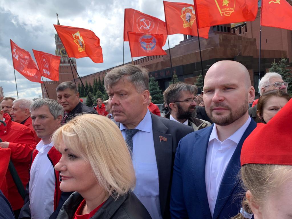 На Красной площади в Москве прошла торжественная линейка, посвященная 101-й годовщине пионерии