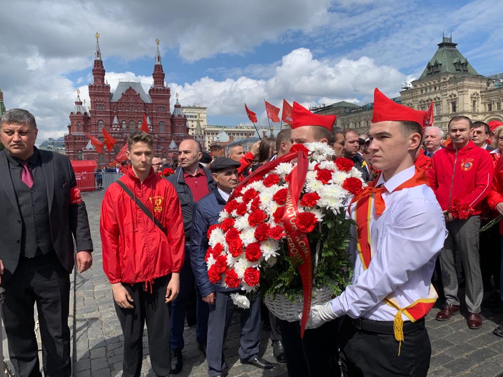 На Красной площади в Москве прошла торжественная линейка, посвященная 101-й годовщине пионерии