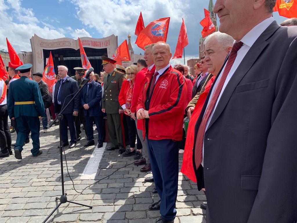 На Красной площади в Москве прошла торжественная линейка, посвященная 101-й годовщине пионерии