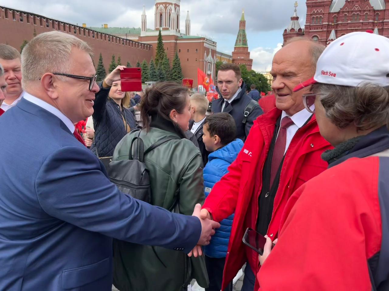 На Красной площади в Москве прошла торжественная линейка, посвященная 101-й годовщине пионерии