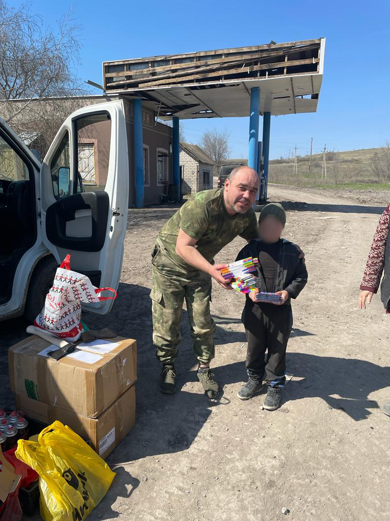 СВОих не бросаем