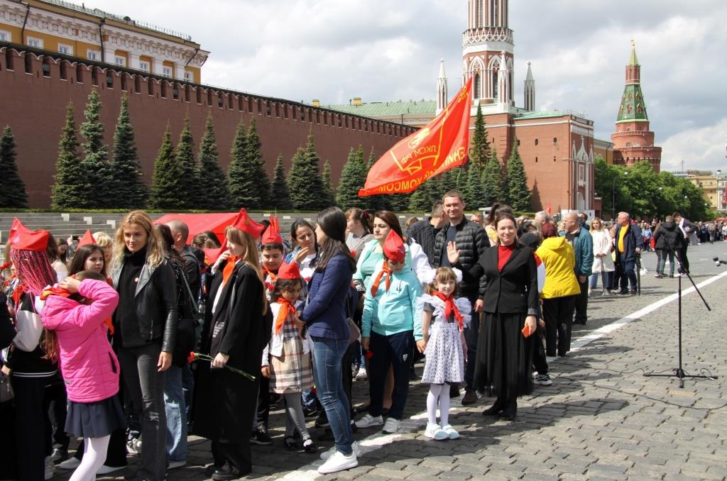 Новые ребята из г.о. Серпухов влились в ряды пионеров