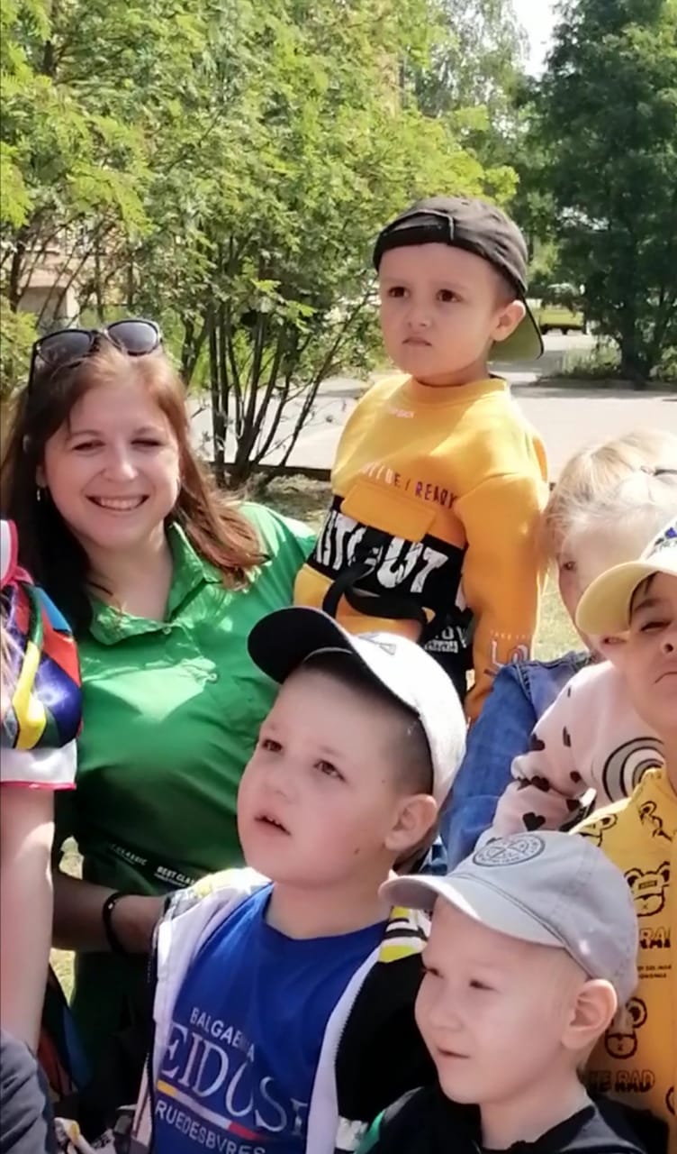 Должны смеяться дети!