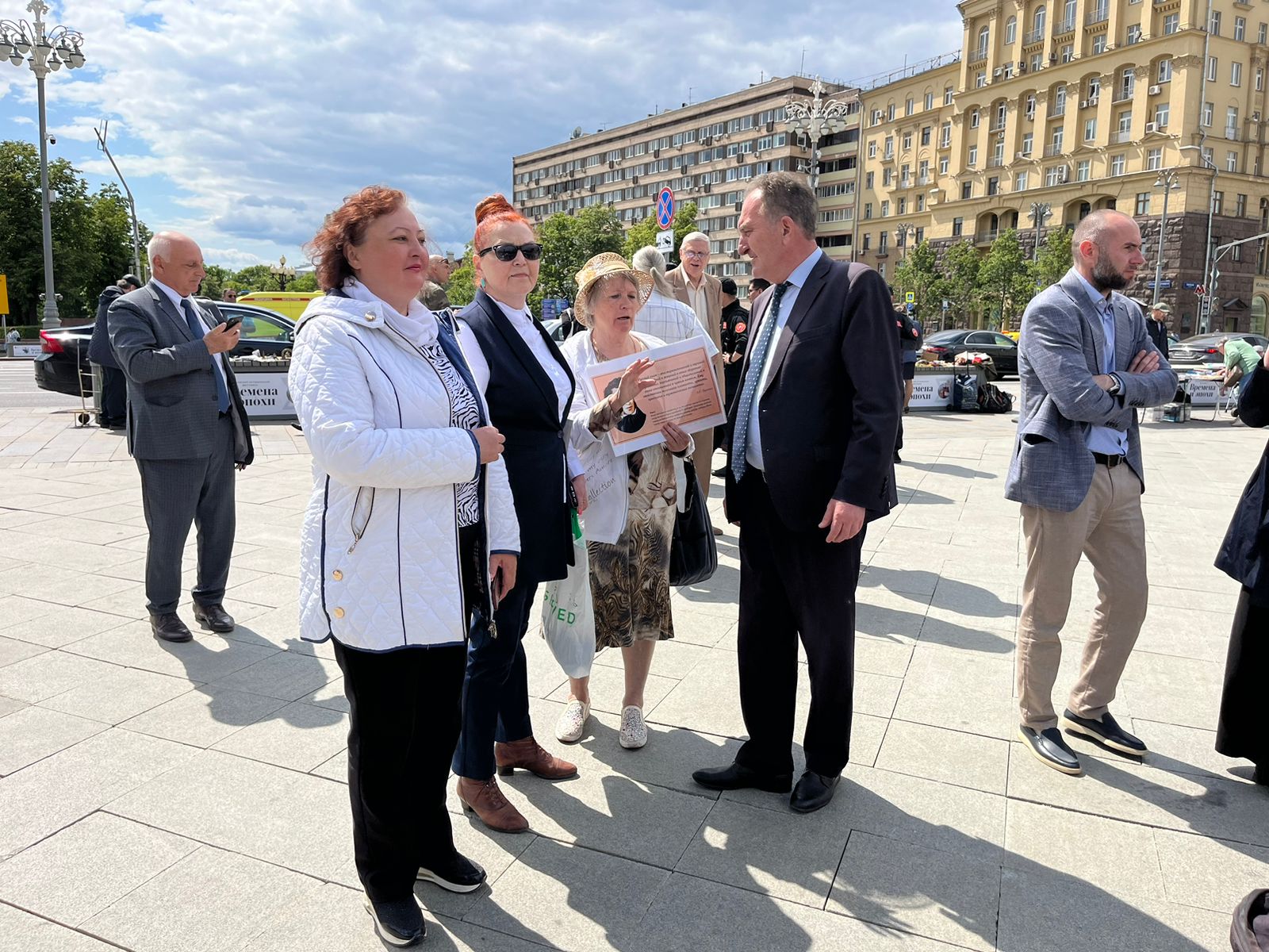 «Пушкин и сегодня вместе с нами сражается за русское слово!»