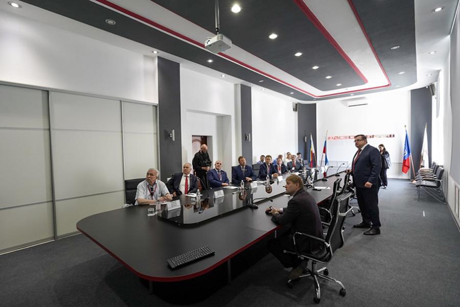В.И. Кашин посетил флагман отечественного сельхозмашиностроения «Ростсельмаш»