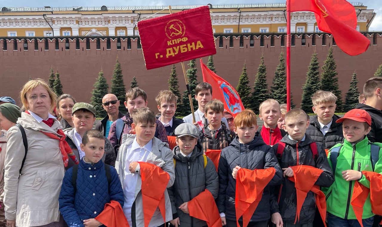 Дубненская пионерская организация крепнет