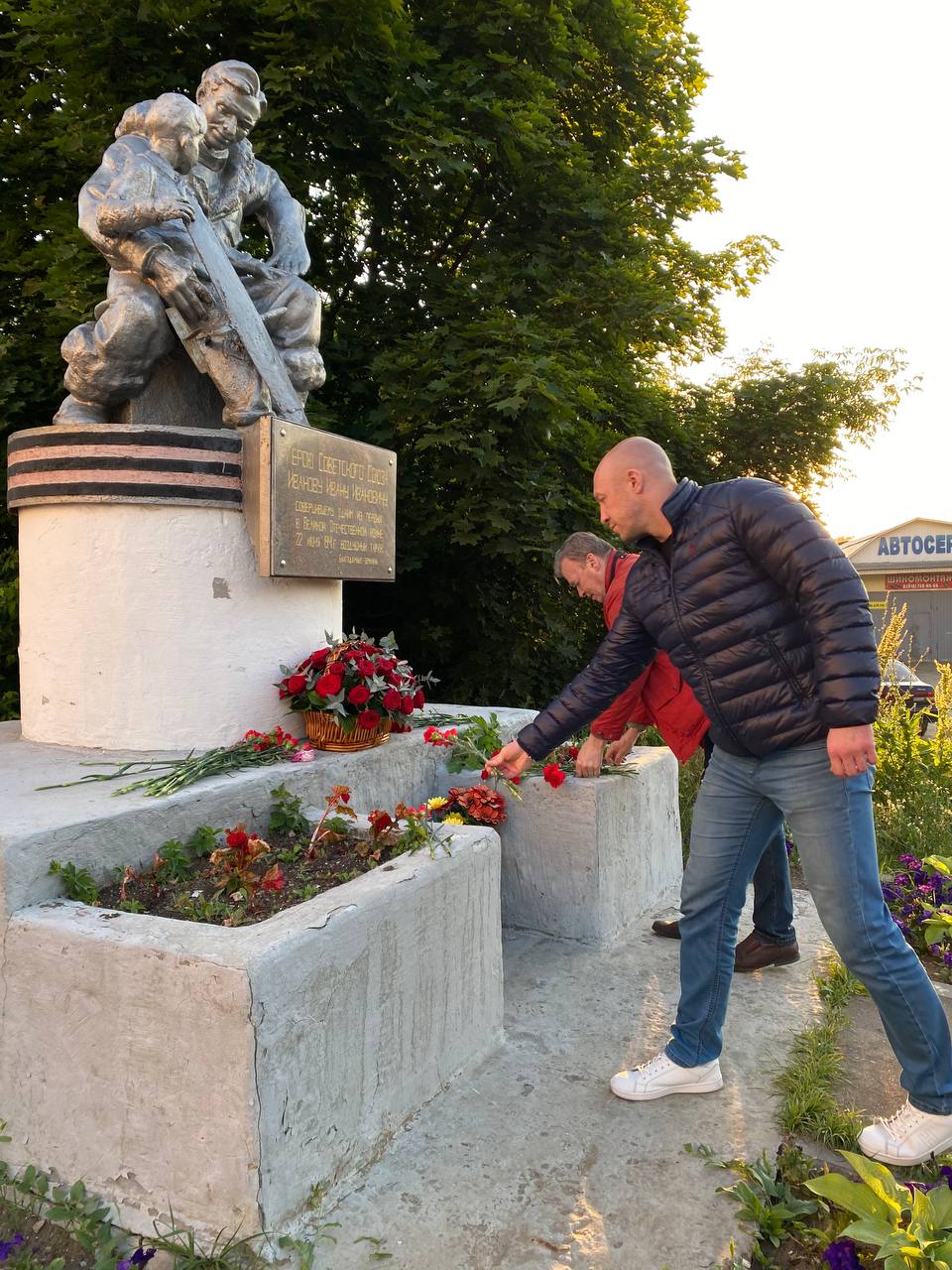 Традиционный Реквием-поход «Помним» провели королёвские коммунисты 22 июня
