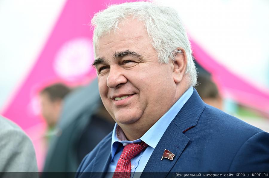 Через экономическую независимость и мобилизацию - к социальному государству!