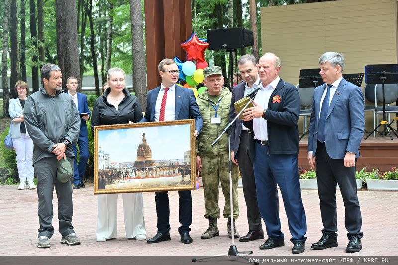 Г.А. Зюганов выступил на открытии детского военно-спортивного лагеря «Юный патриот»