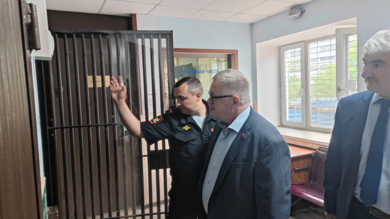 Александр Наумов: Безопасность пассажиров и объектов транспорта – общая задача всех уровней власти!