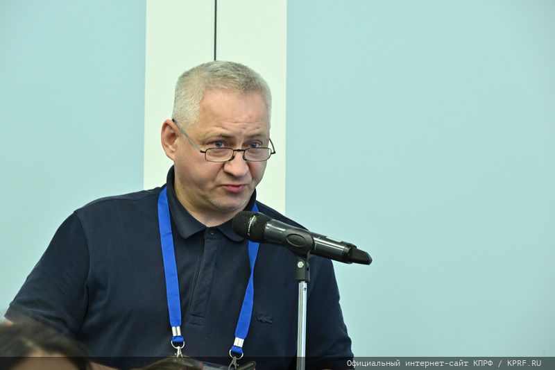 Г.А. Зюганов: «Общество сплачивается на позитивных идеях и конструктивной программе»
