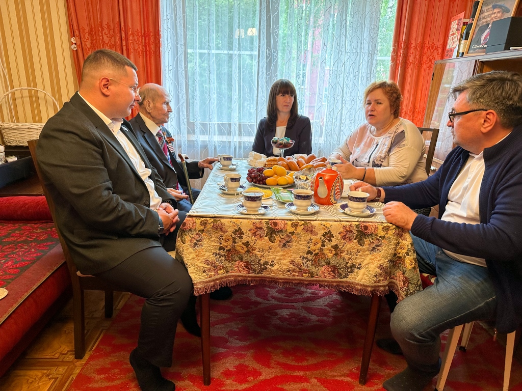 Депутат Мособлдумы от КПРФ Марк Черемисов помог почётному ветерану Подмосковья из г.о. Щёлково