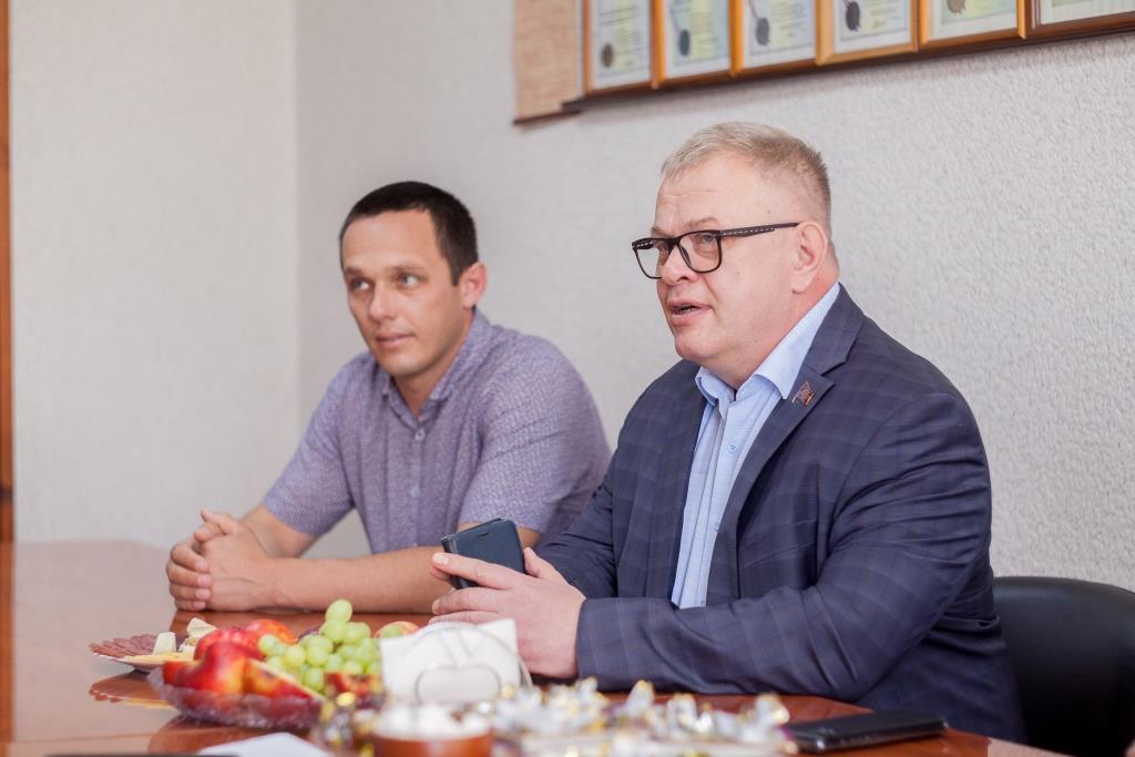 Кандидат в Губернаторы Подмосковья от КПРФ Александр Наумов посетил с рабочим визитом предприятие «Конфаэль» в г.о. Красногорск